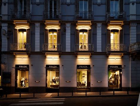 negozio prada napoli